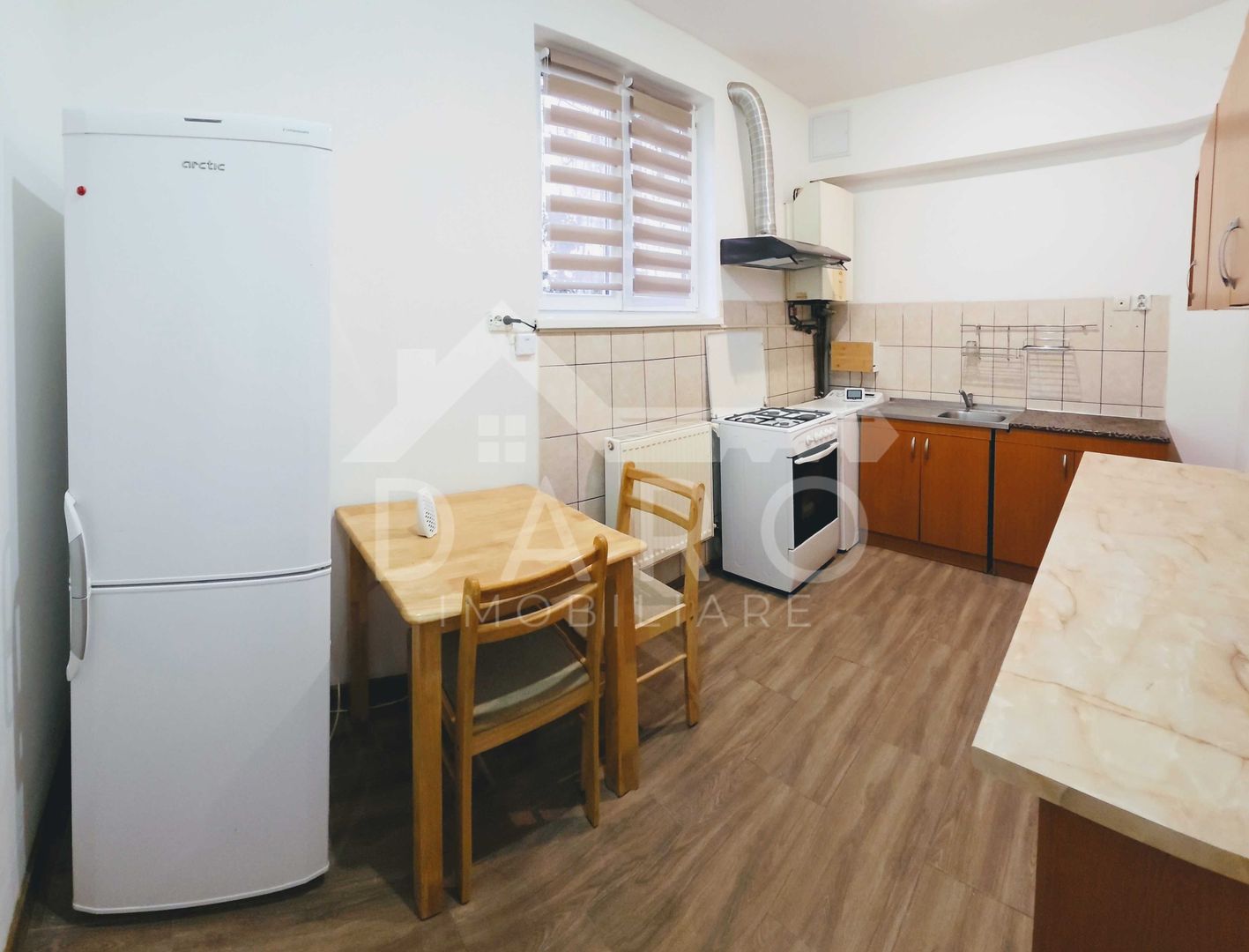 🏡 Închiriez ap. 2 camere 330€ – curte + terasă, zona semicentrală, - Poză 5