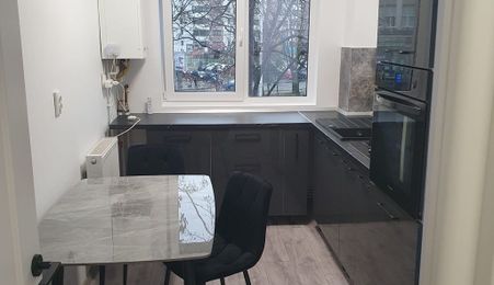 Apartament 2 camere – Renovare completă – Etaj 2/4 – Tătărași, Lidl