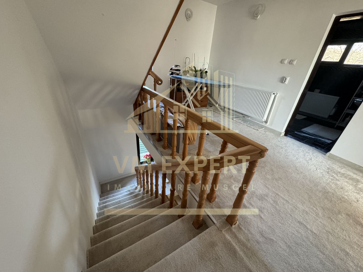 VILA S+P+E-306 MP, TEREN 2078 MP, CAMPULUNG - Poză 24