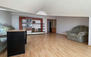 VILĂ SPAȚIOASĂ ÎN TĂTĂRAȘI | 450 MP | CURTE 400 MP - Poză 2