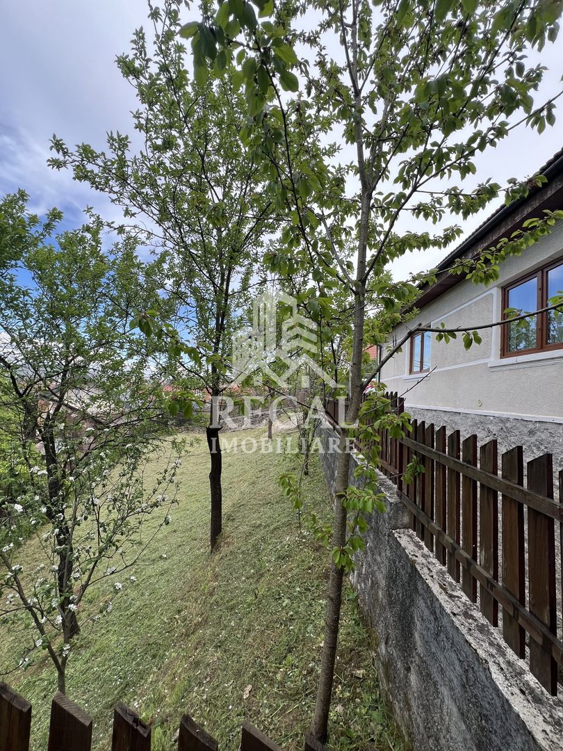 PRET NOU: Casă de vânzare, 3 camere, teren 840 mp - Poză 1