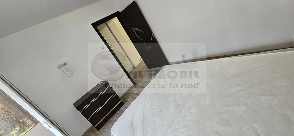 Apartament 2 camere Podu Ros -450 EURO - Poză 4