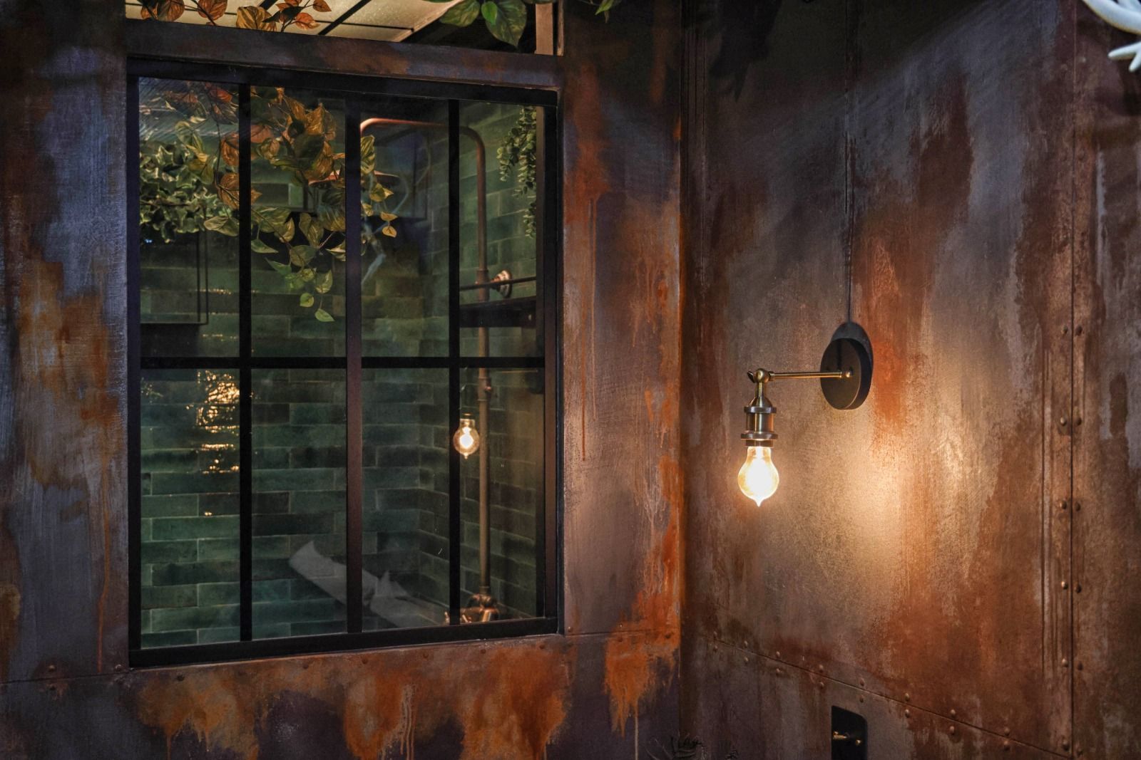 Bijuterie arhitecturală cu dotări smart in centrul Brasovului - Poză 32