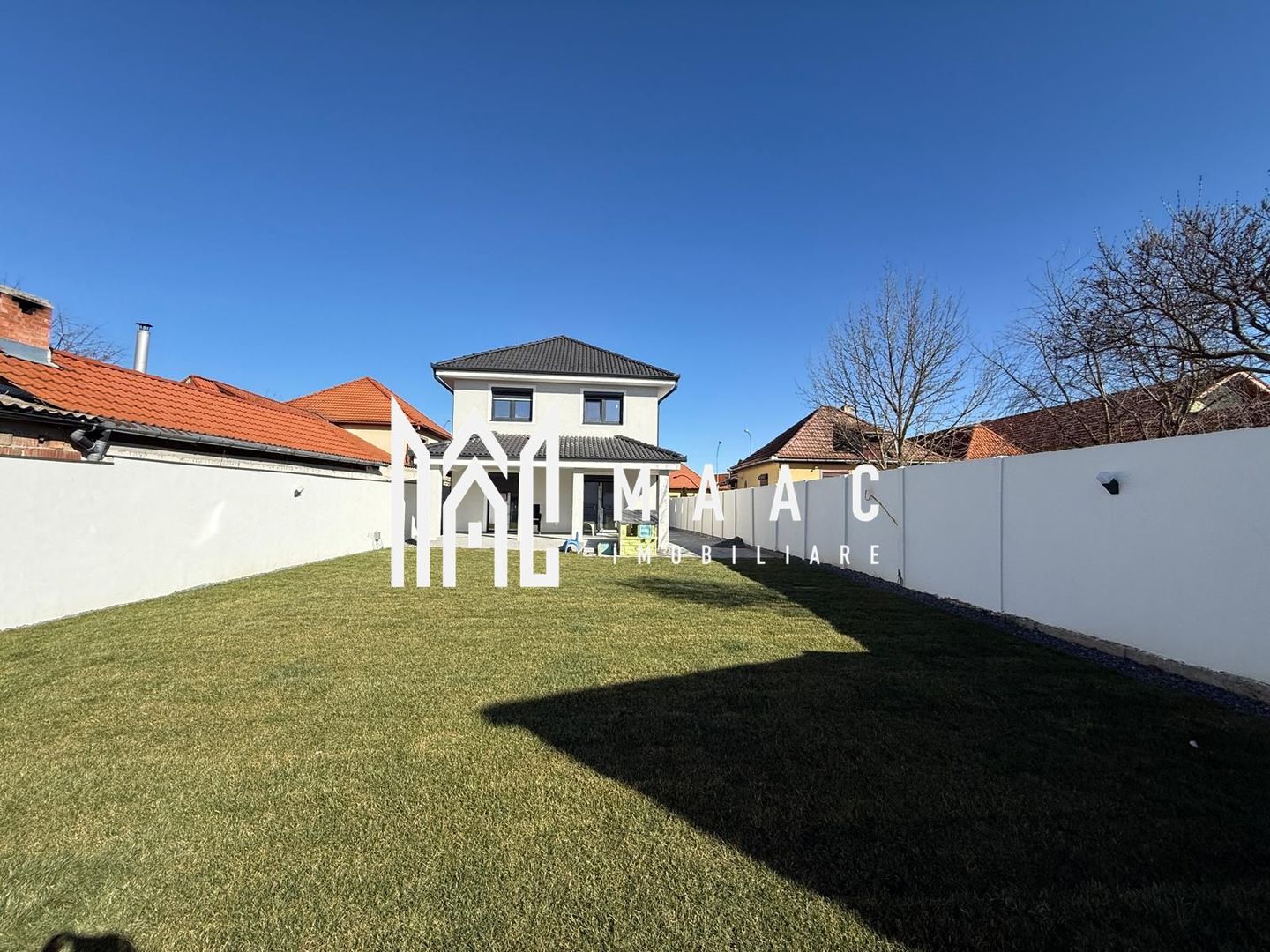 Casa individuala | 4 camere | La cheie | 644 MP | Selimbar - Poză 1