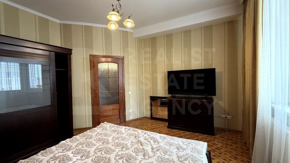 Chirie, apartament, 3 camere, str. 31 August 1989, Centru - Poză 12