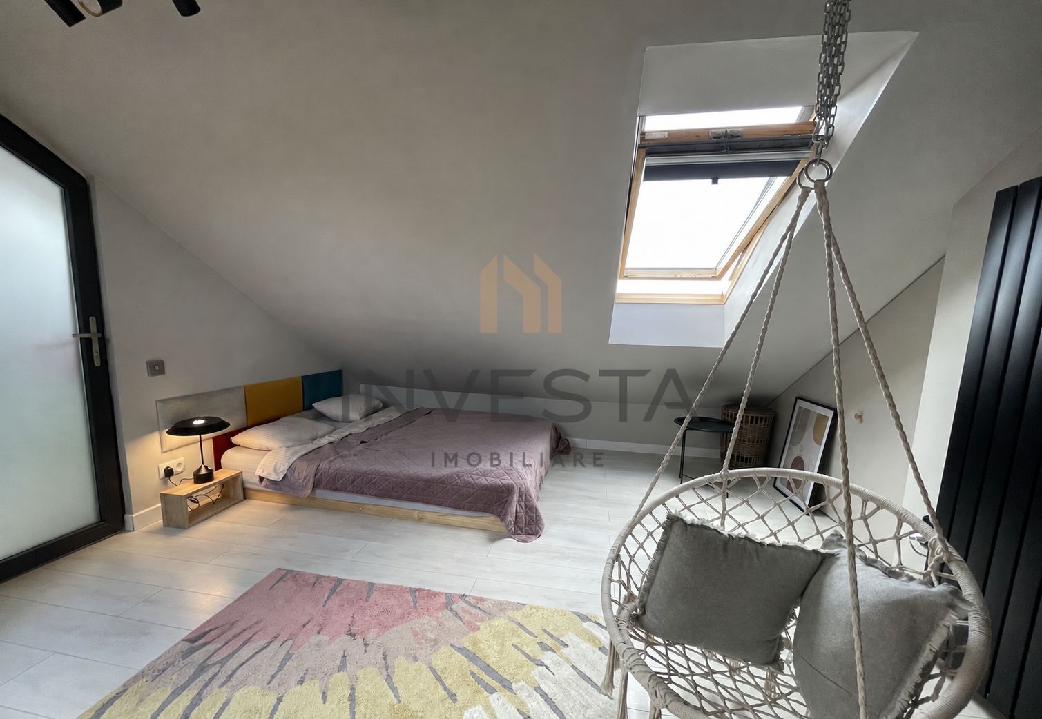 Apartament de 4 camere modern pe doua niveluri, parcare, Buna Ziua - Poză 18