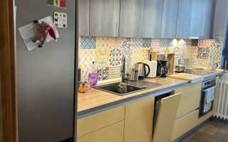 Agenția BRASADAS vinde apartament 3 cam central etaj 2/2. - Poză 2