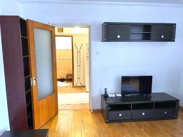 🚇 Închiriez Apartament cu 2 camere, lângă metrou Dristor 1, etaj 10 - Poză 2