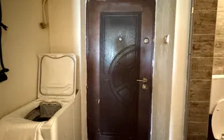 Garsoniera + balcon | Parter | Zona Micro 17,  str. Ostrovului - Poză 13
