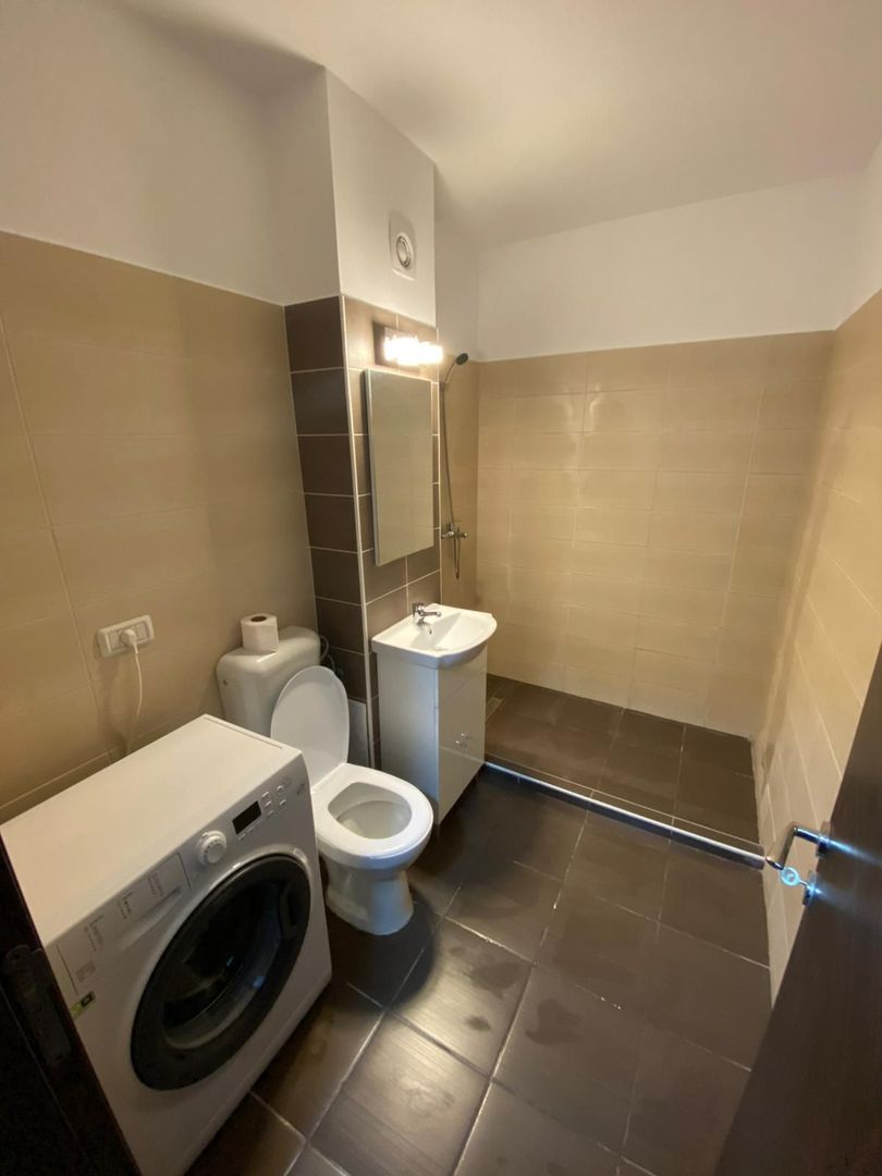 Garsoniera de inchiriat etaj 2- Sanpetru Brasov / incalzire pardoseala - Poză 5