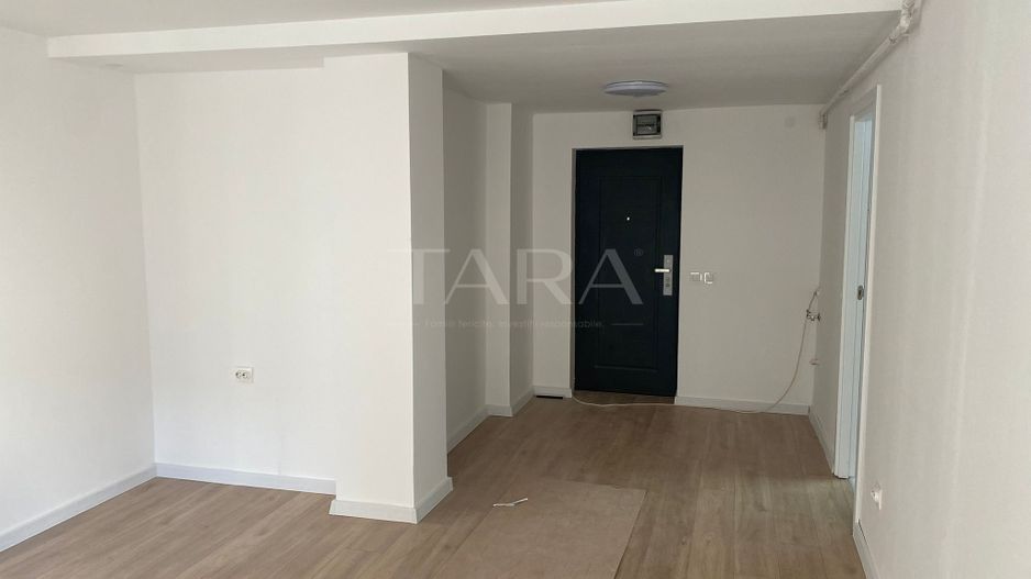 Apartament nou, balcon generos, zonă liniștită – Florești, Someșului. - Poză 6