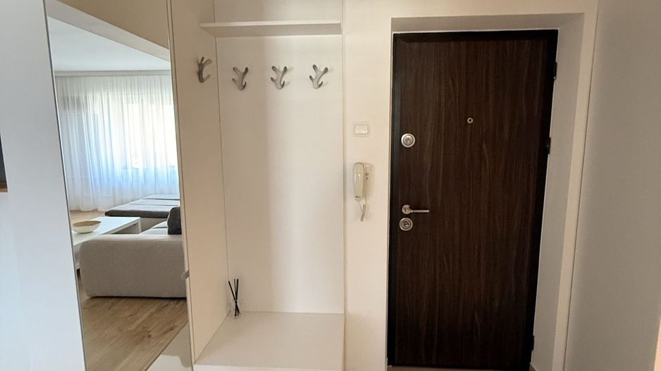 AP. 2 CAMERE IANCULUI, BUCATARIE INCHISA, MOBILAT MODERN,CURAT - Poză 5