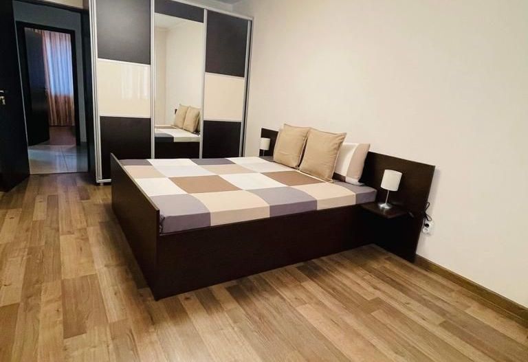 BRASADAS închiriază ap 3 cam etaj 3/8 zona OBOR 1min Metrou. - Poză 6