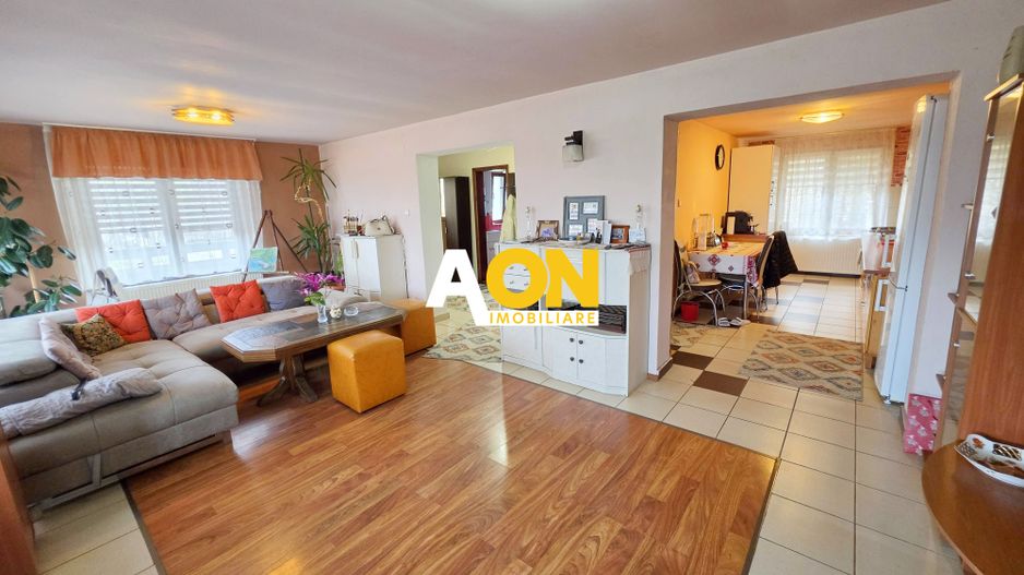 Casă cu 4 camere cu garaj, teren 619 mp, Alba Iulia - zona Micești - Poză 7