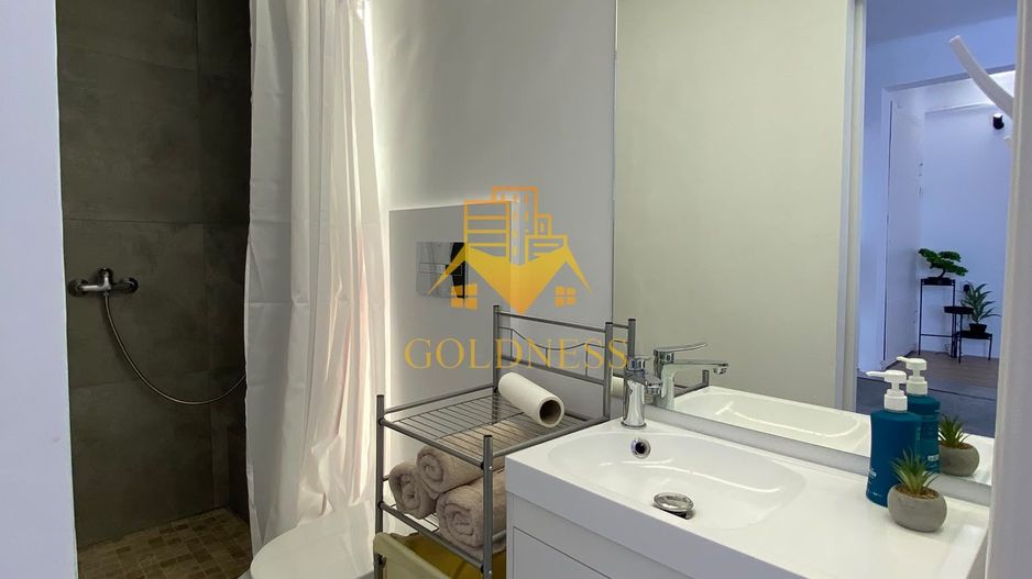 Apartament 40 mp la 2 minute de Piata Muzeului! Bloc istoric cu lift! - Poză 5