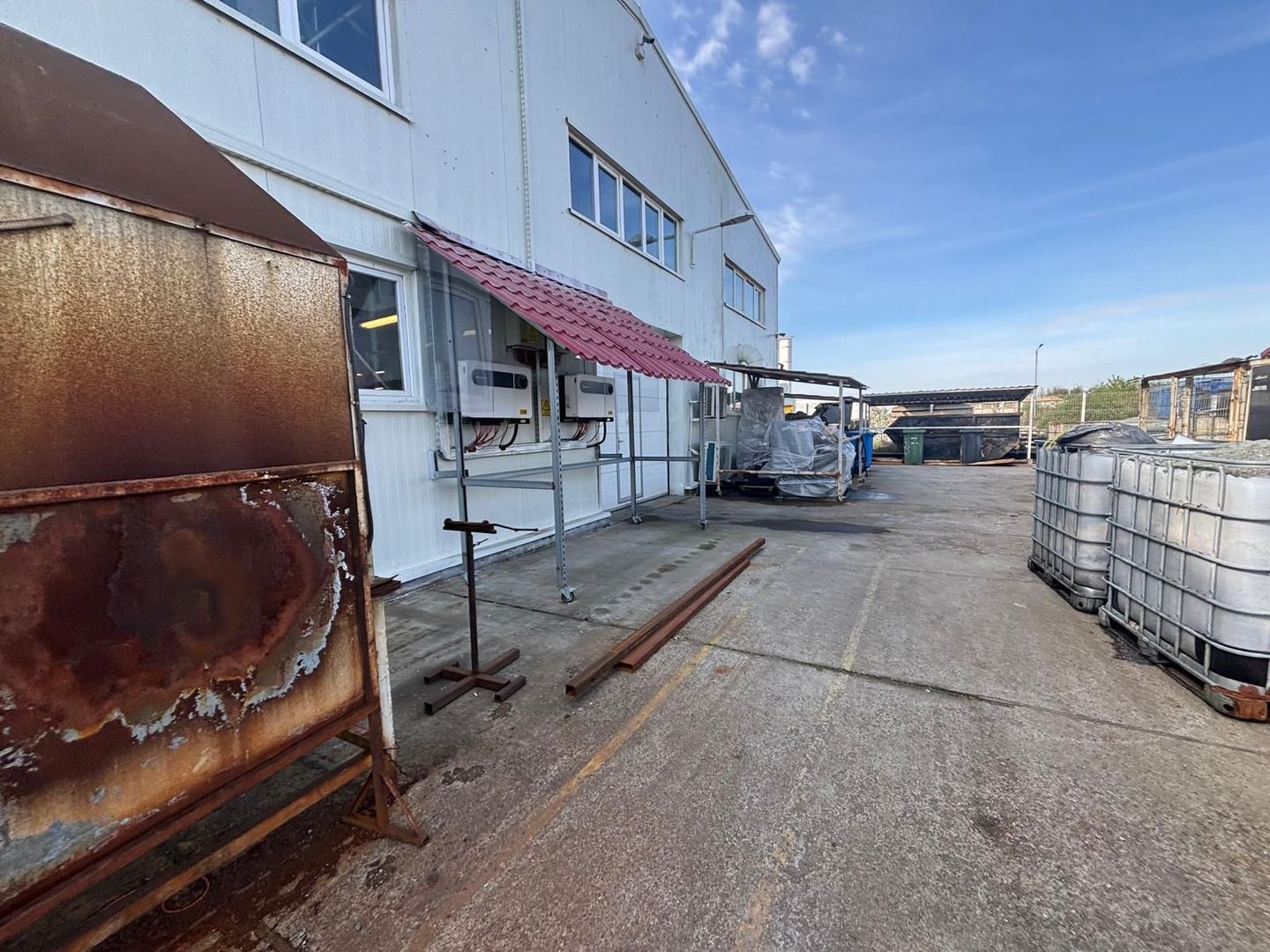 Investiție Timișoara: Hală ISU 1900mp + Parc Solar 400kW + Chiriaș - Poză 1