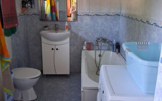 Casa solida in Cebza - Poză 10
