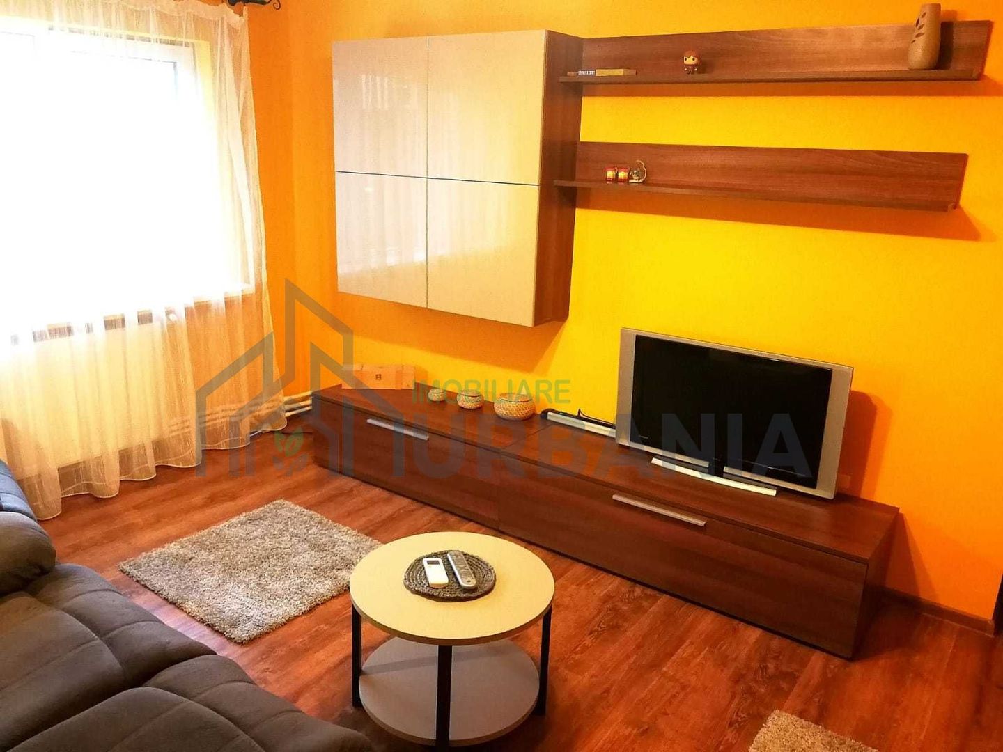 Apartament 3 camere, Podu Roș – bloc 1001 Articole, renovat, 2 balcoane, 10 min Palas - Poză 1