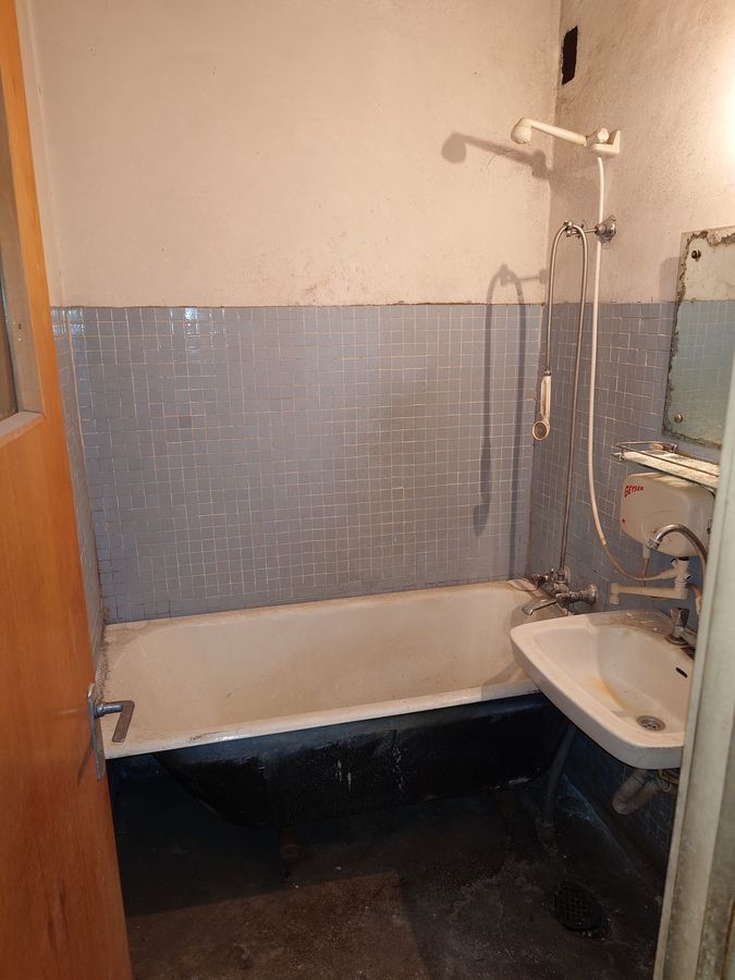 Apartament 4 camere necesita renovar, Chilia Veche, Drumul Taberei - Poză 8