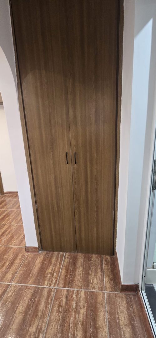 Apartament 4 camere Soseaua Berceni /an 1981 - Poză 10