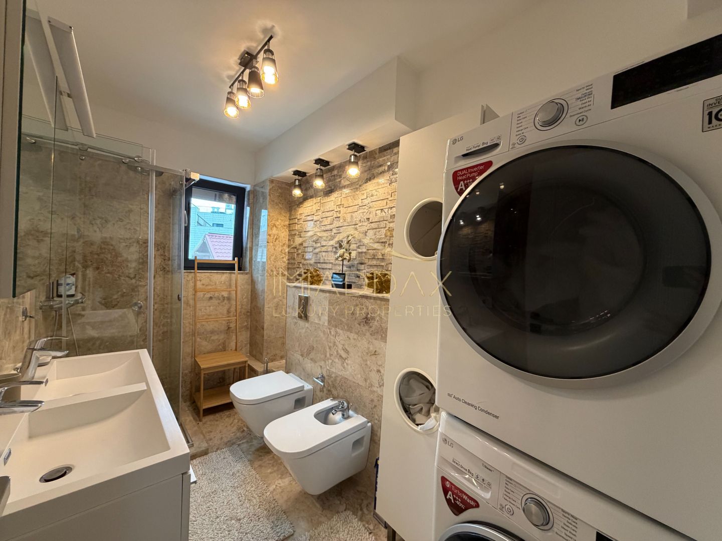 Apartament de tip Duplex 6 camere *250mp* + 2 Garaje // Herastrau - Poză 29
