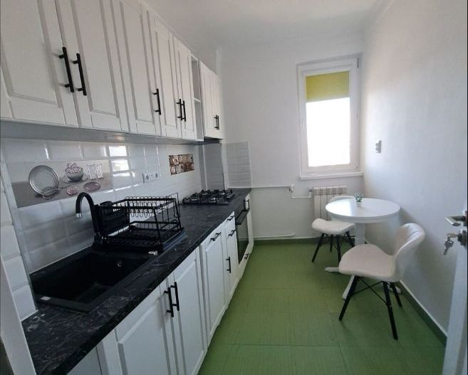 APARTAMENT 3 CAMERE DE LUX 1 MAI | METROU - Poză 4