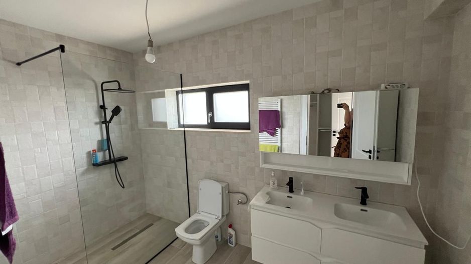 Casa  premium  SMART Independentă energetic  in Dumbravita - Poză 56