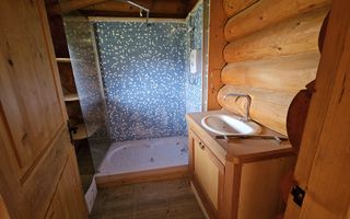 Casă din bârne, construcție 2012, Cotmeana,  DN 7, Pitesti - Valcea - Poză 5