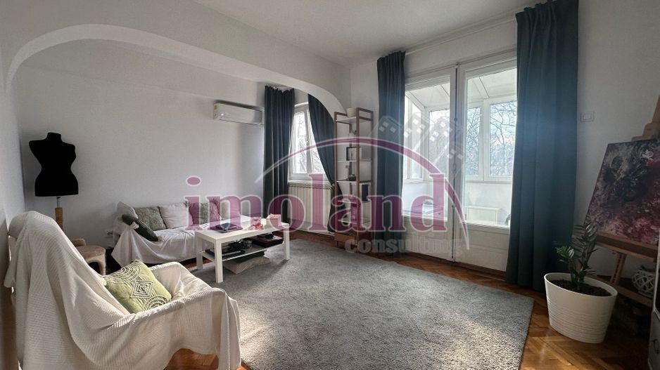 Vanzare - 2 camere  decomandate cu balcon - 46,4mp - Vedere Libera Parc Glinka - Poză 1