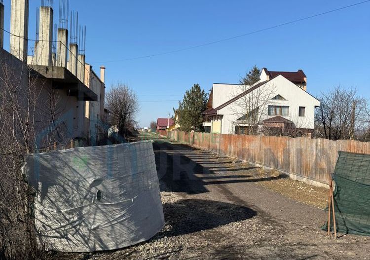 Teren intravilan de vânzare în Pașcani, zona Sacco, str. Moldovei DN28A - Poză 4