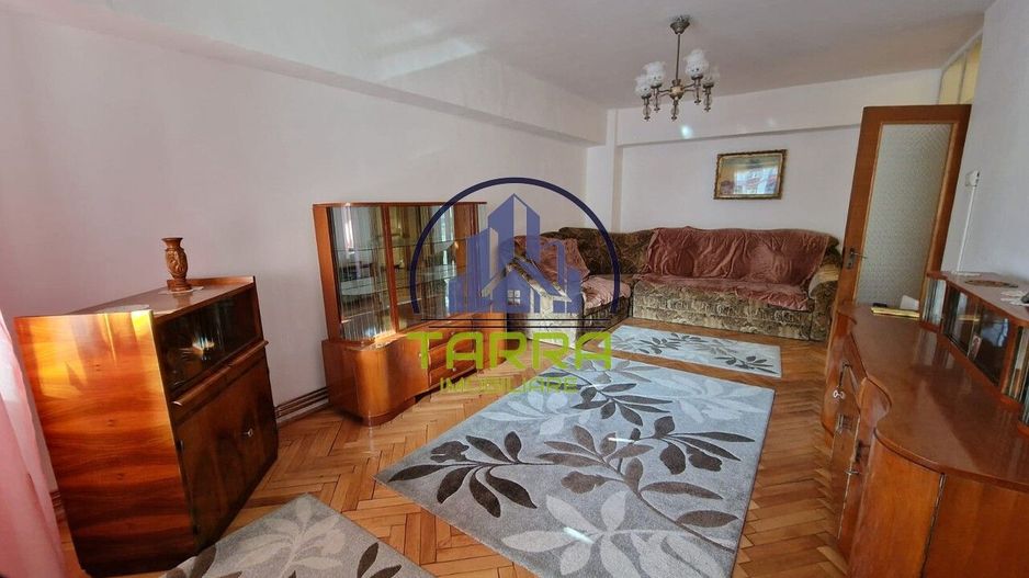 Apartament 3 camere de inchiriat in Alba Iulia zona Ultracentrala - Poză 1