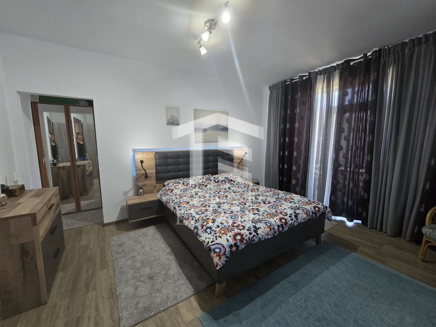 Mangalia - Vila tip duplex moderna. - Poză 14