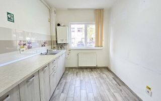 Spatiu De Birou Zona De Case Tractorul - Poză 9