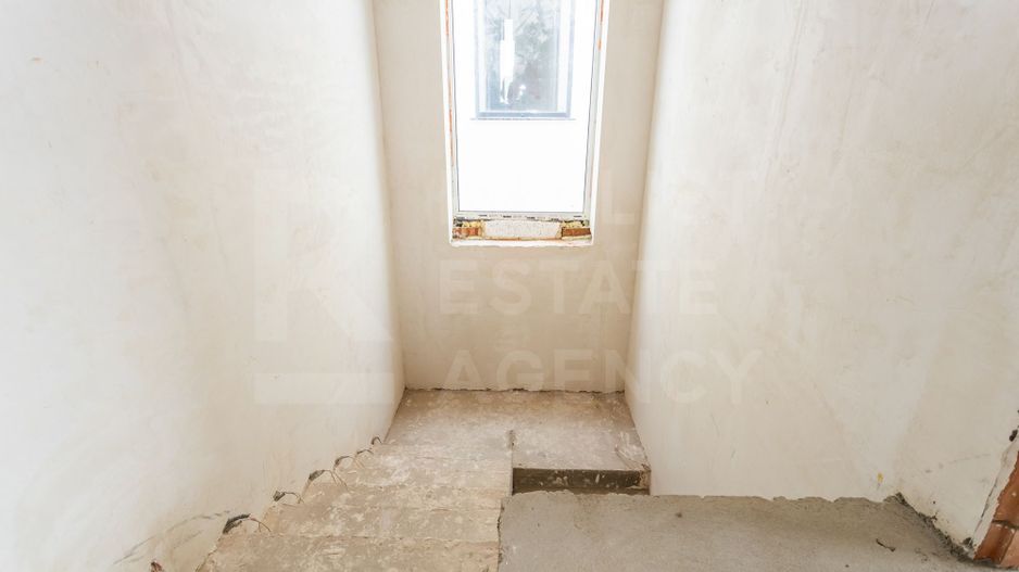 Vânzare, casă, 2 nivele, 4 camere, strada Mihai Eminescu, Cruzeşti - Poză 2