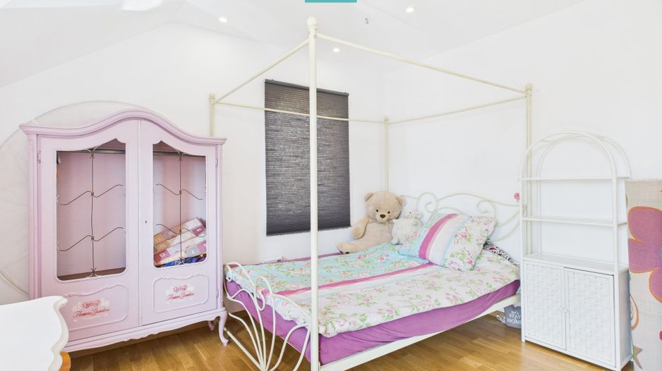 Casă modernă cu 6 camere în Vladimirescu - Poză 4