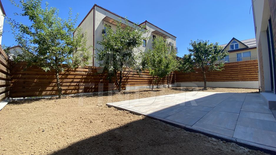 Vanzare duplex Buna Ziua, zona Home Garden, strada privata - Poză 2