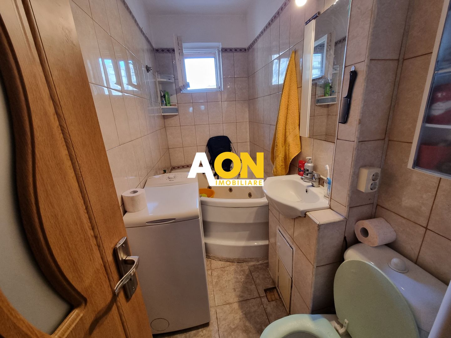 Apartament 2 camere ,semidecomandat,Cetate - Poză 4