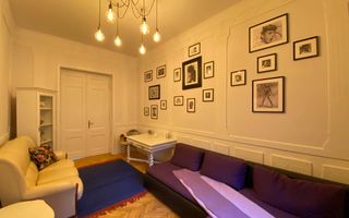 Cladire Istorica, 4 camere, 134 mp, Renovat, Zona Sinaia, Comision 0% - Poză 12