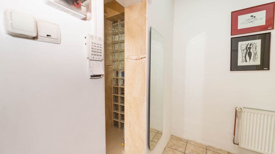 Apartament cu 3 camere de inchiriat, 69 mp utili, Mall Vitan - Poză 17