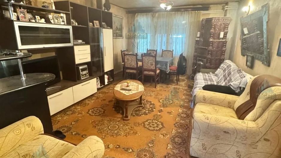 Casă de vânzare pe Strada Cetății, teren 428 mp - Poză 1