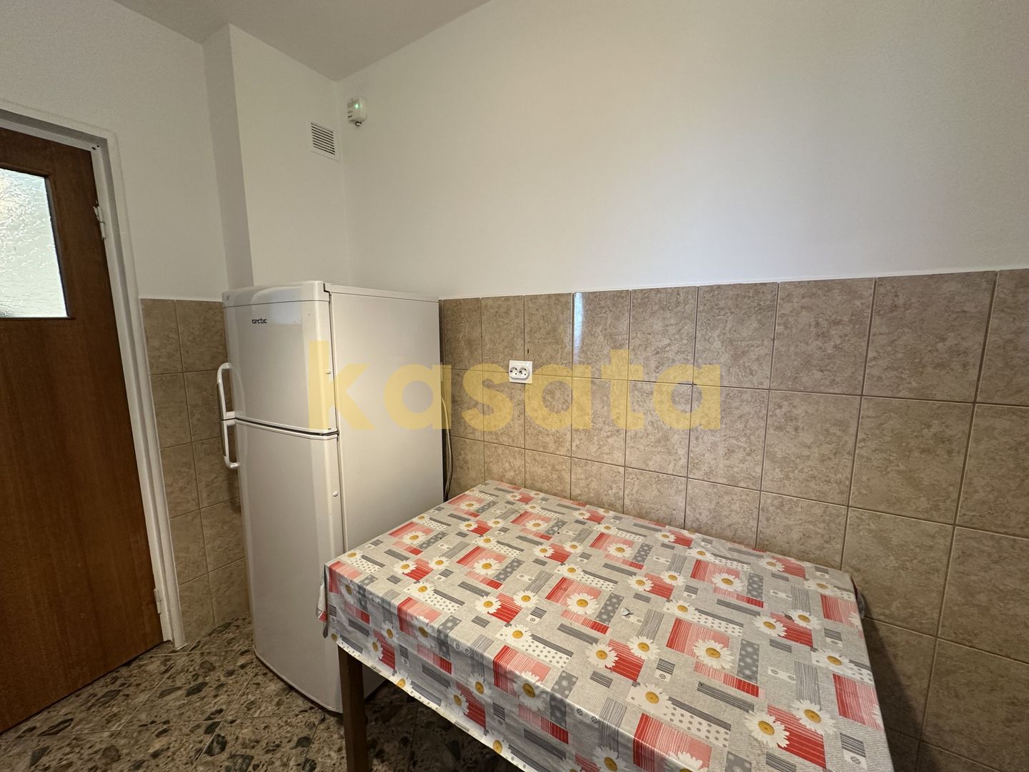 2 Camere | Renovat| Toate mijloacele de transport | Etaj Intermediar - Poză 8