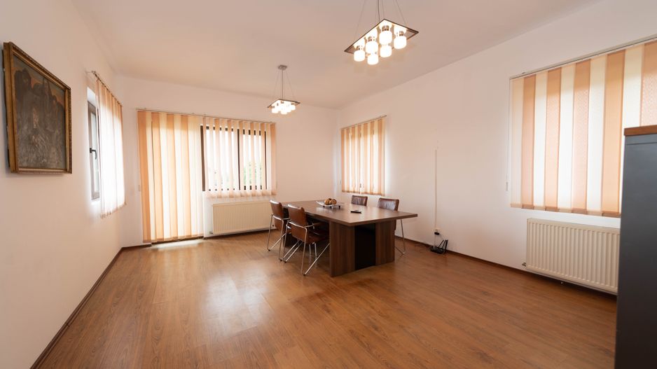 Spatiu de birouri stradal, 148mp de inchiriat în zona Soseaua Chitilei - Poză 1