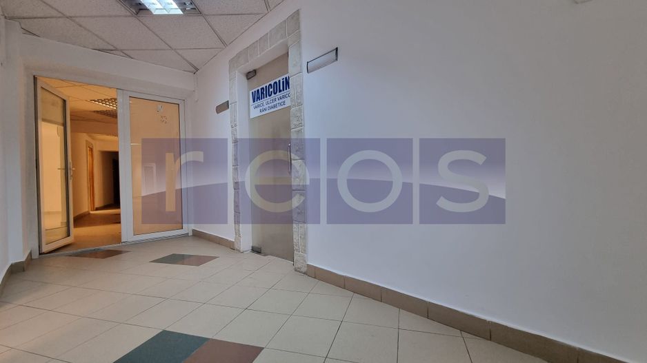 VANZARE SPATIU COMERCIAL | 30 CAMERE | ZONA UNIRII - Poză 23