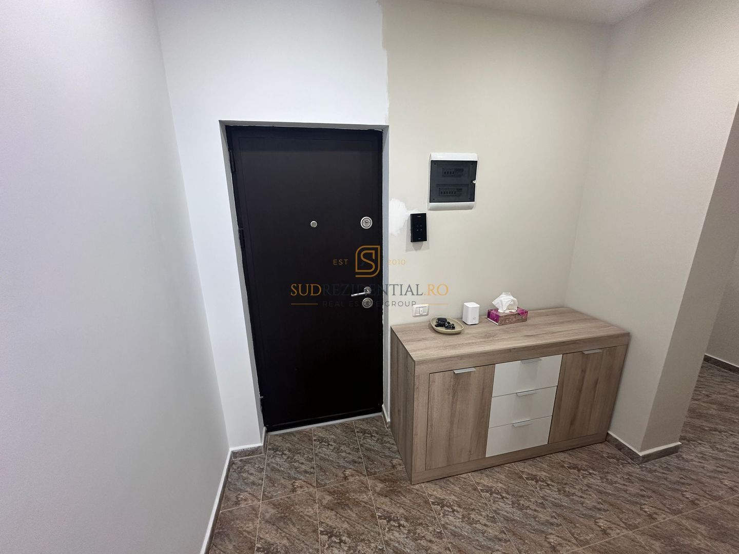 Sos Salaj - Apartament cu 3 camere si terasa, 200 mp, Comision 0% - Poză 9