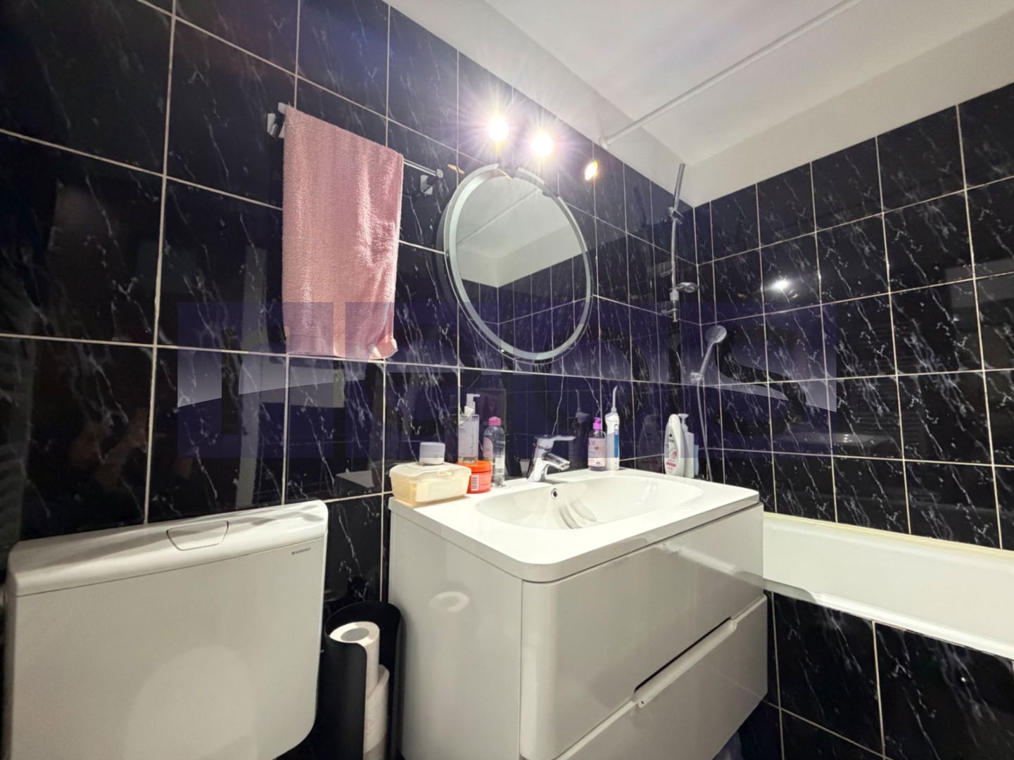 VANZARE 3 CAMERE | LUMINOS | OTOPENI CENTRAL | PARCARE INCLUSA - Poză 4