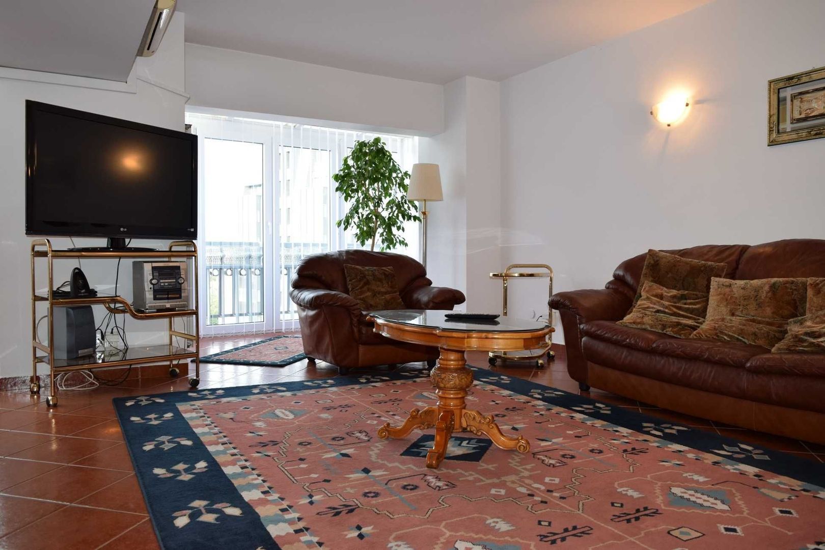 Duplex Blvd Unirii, loc parcare - Poză 1