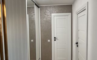 Apartament cu 2 camere in Floresti - Poză 4