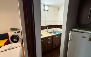 VANZARE Garsoniera in zona Unirii - Poză 10