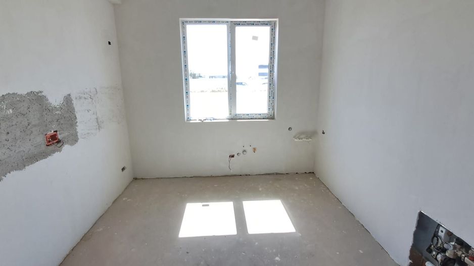 Dragomoresti Deal, casa individuala, parter + pod, 4 camere, utilitati - Poză 6