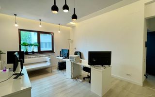 Vila S+P+2=M//Cladire birouri***7 camere//300 mp***Calea Grivitei - Poză 1